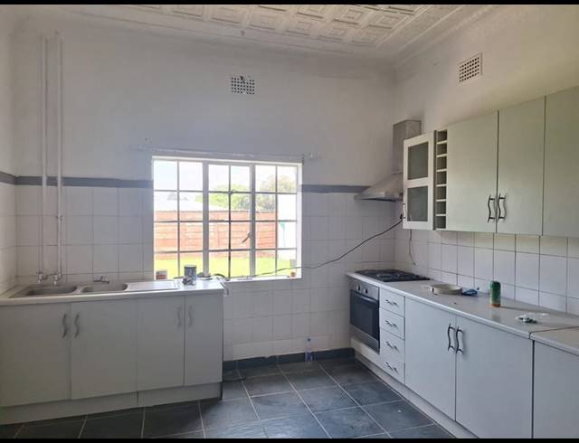 3 BEDROOM PROPERTY TO RENT IN DALVIEW